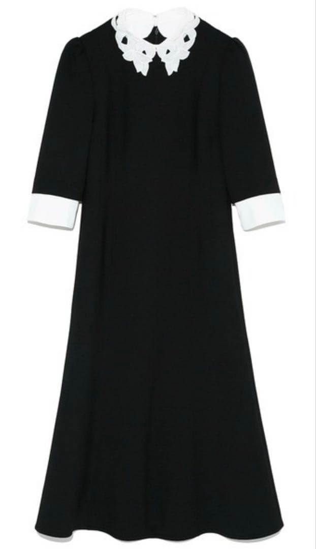 新品CELFORDFORDセルフォードエンブロイダリーカラーポンチワンピース