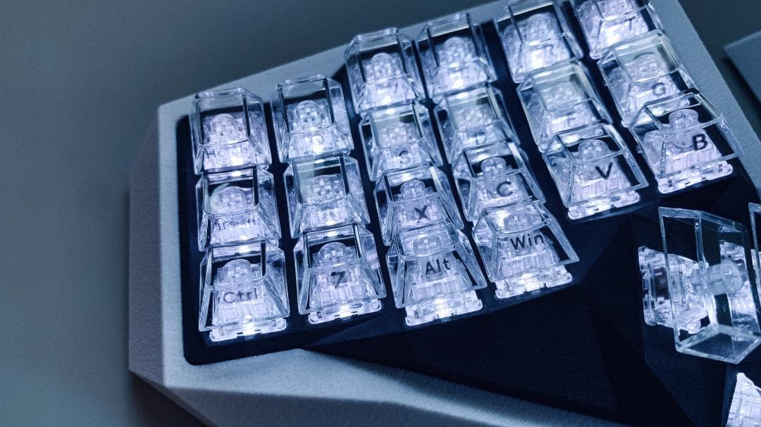 自作分割キーボード DactyI Pro 52