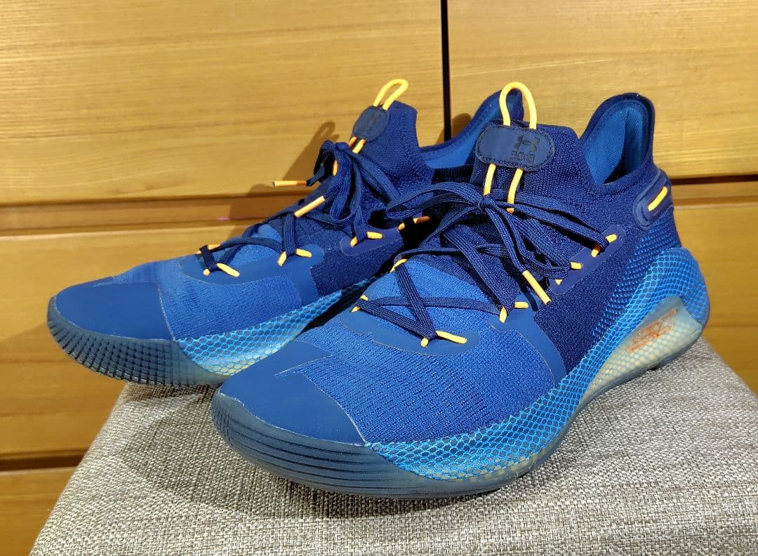 海外限定 レア品 カリー6 Curry 6 Underrated Academy