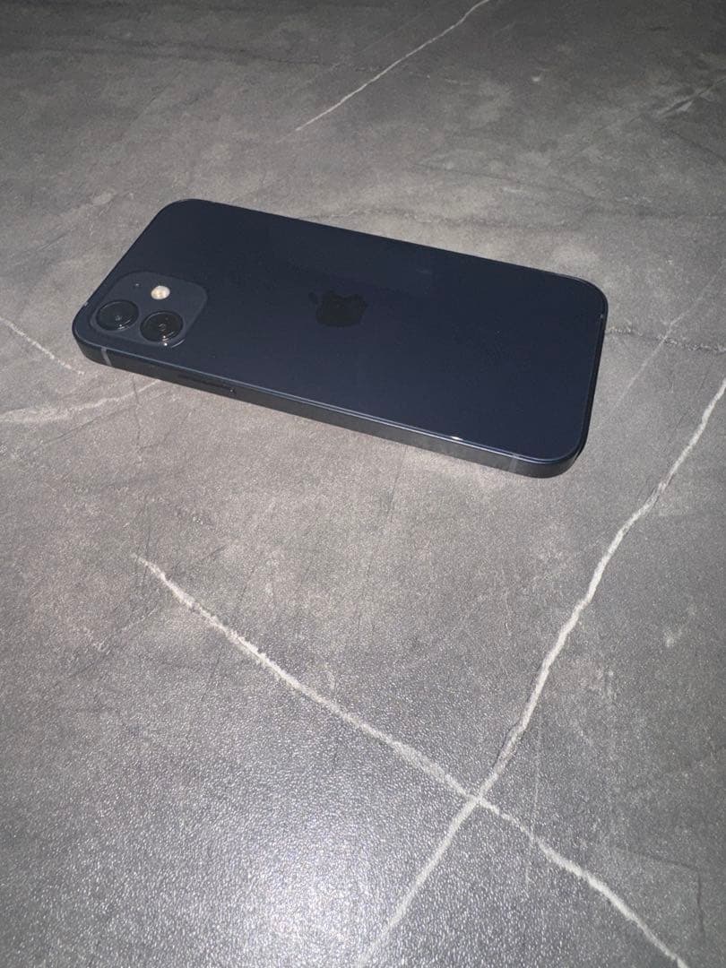 Apple iPhone12 64GB ⑨最大容量100%