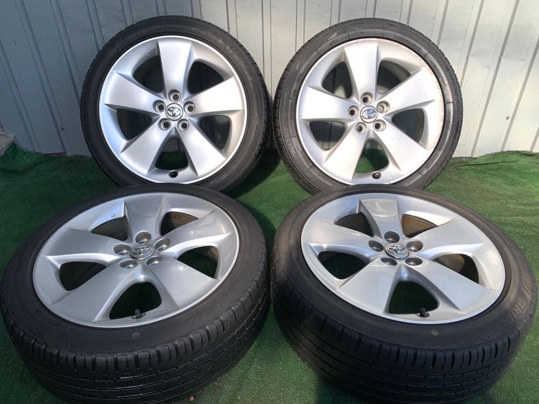 トヨタ プリウス 30 純正 17インチ ホイール/タイヤ