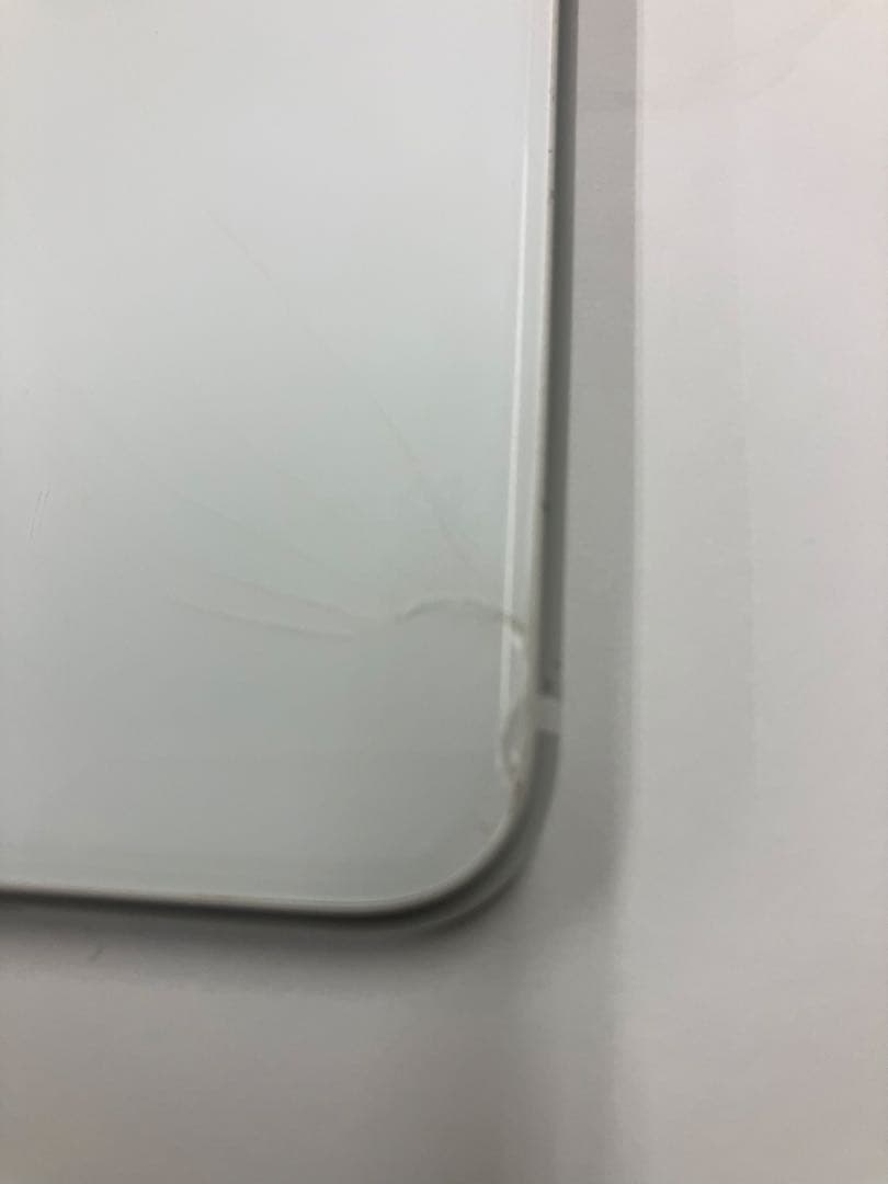 S*）様 Apple iPhonese2 ホワイト64GB