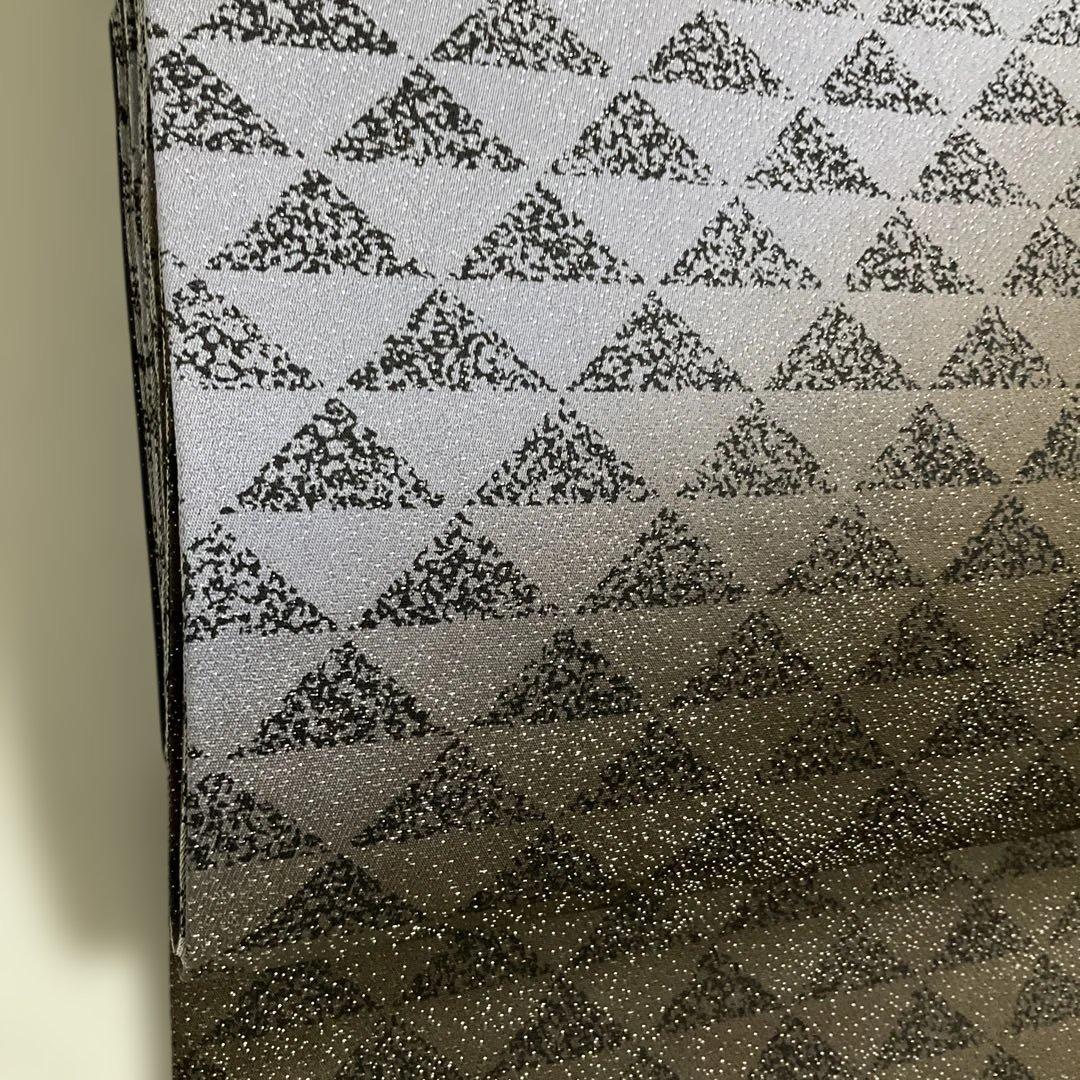 No.2912 未使用シリーズ正絹鱗文様銀通し袋帯　美品