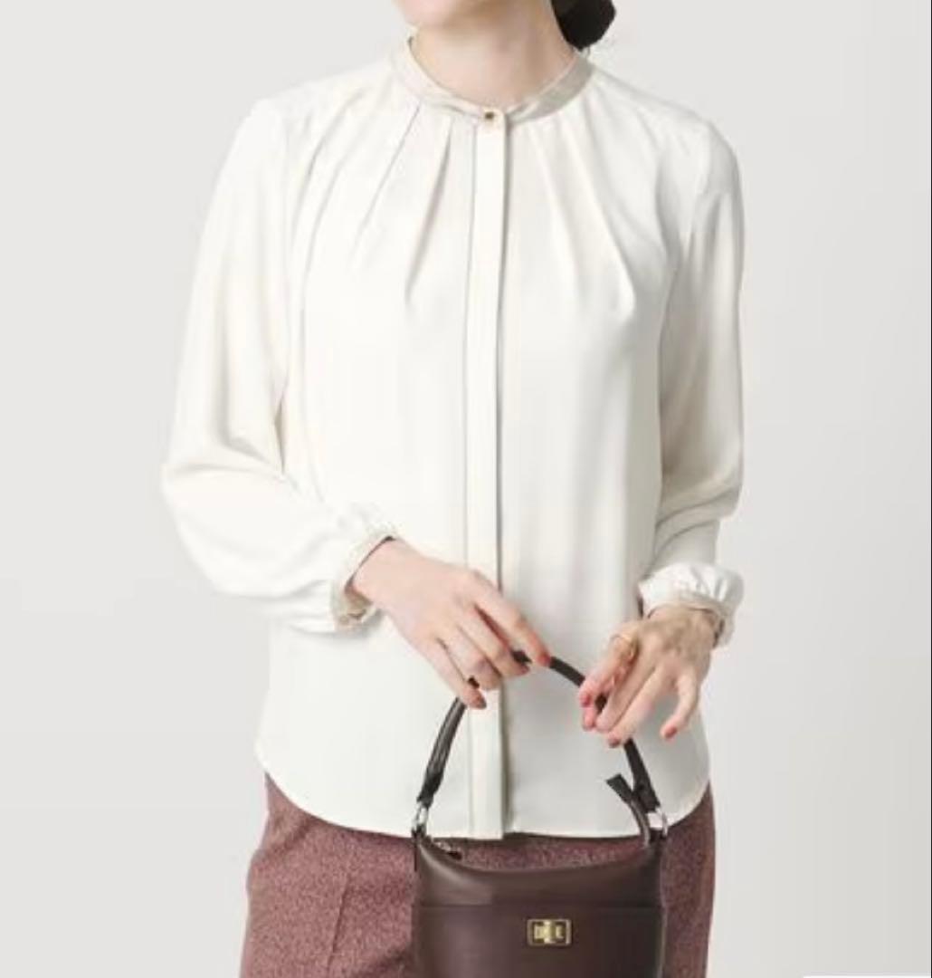 ユナイテッドアローズ　バイカラーパイピングブラウス