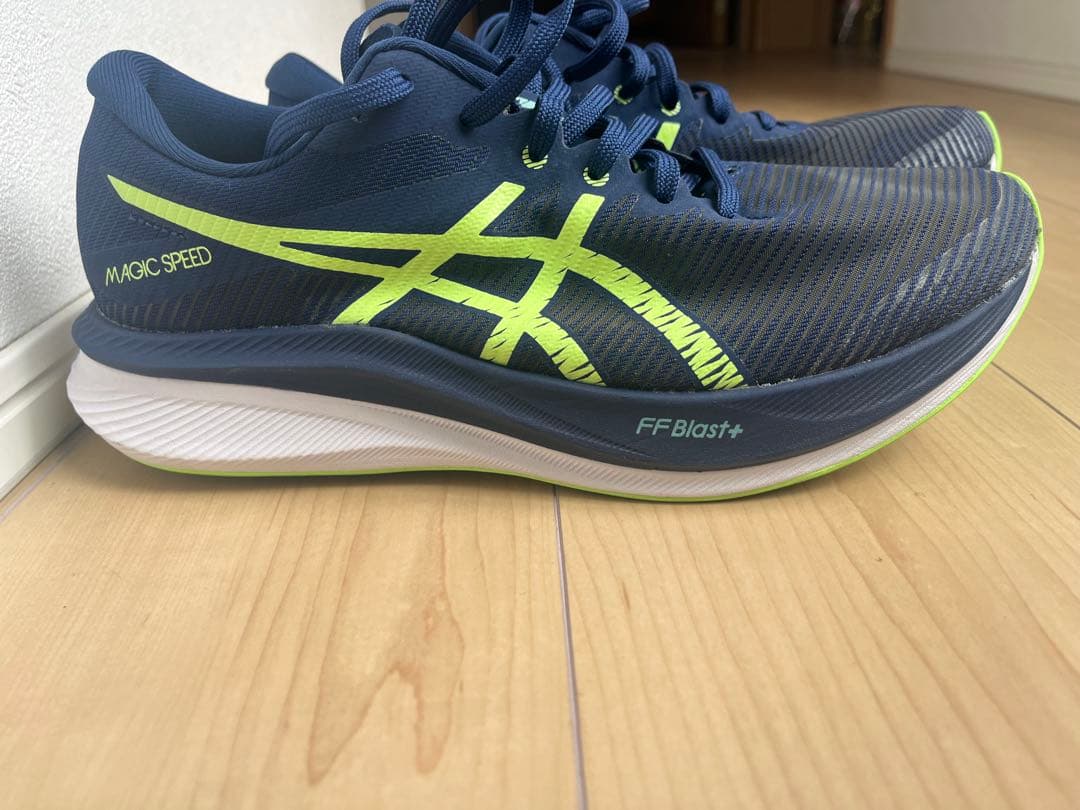 ASICS MAGICSPEEDネイビー/ライム　マジックスピード3 26.5
