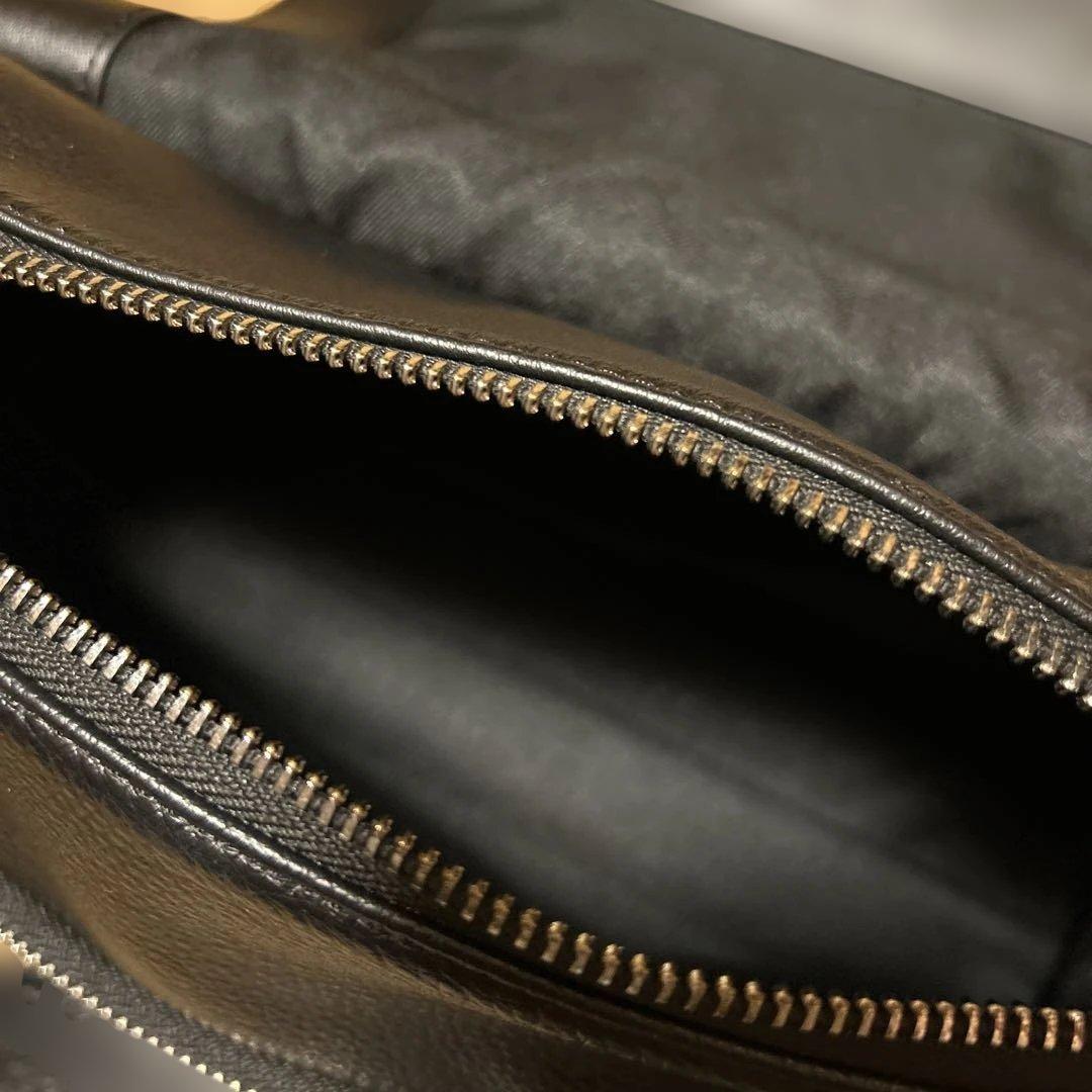 ビアズリー　ショルダーバッグ　ブラック