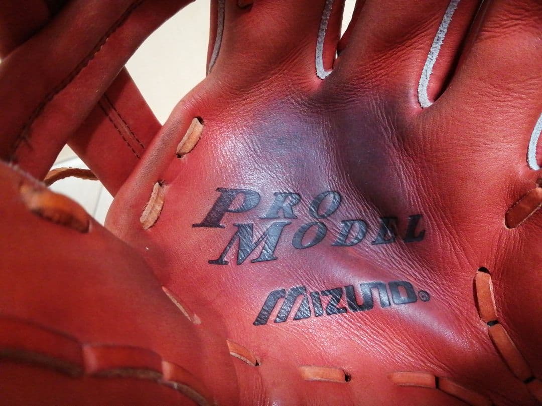 ミズノ　ビューリーグ　軟式内野手用グローブ　Mマーク
