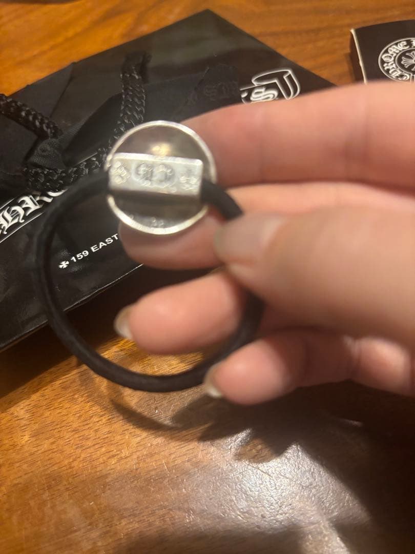 【美品】chrome heartsコンチョヘアゴムおまけ付き