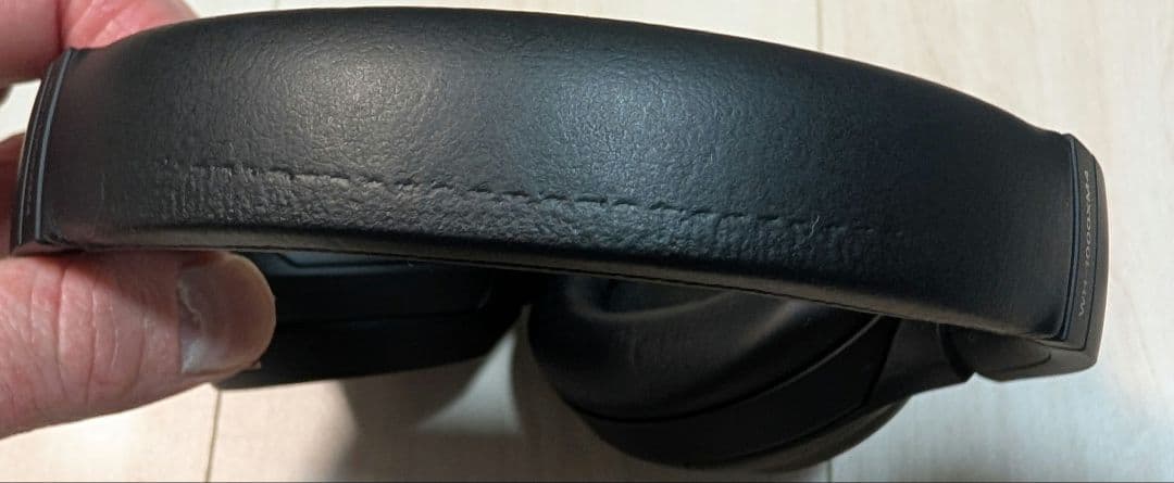 SONY　ワイヤレスノイズキャンセリングヘッドホン WH-1000XM4