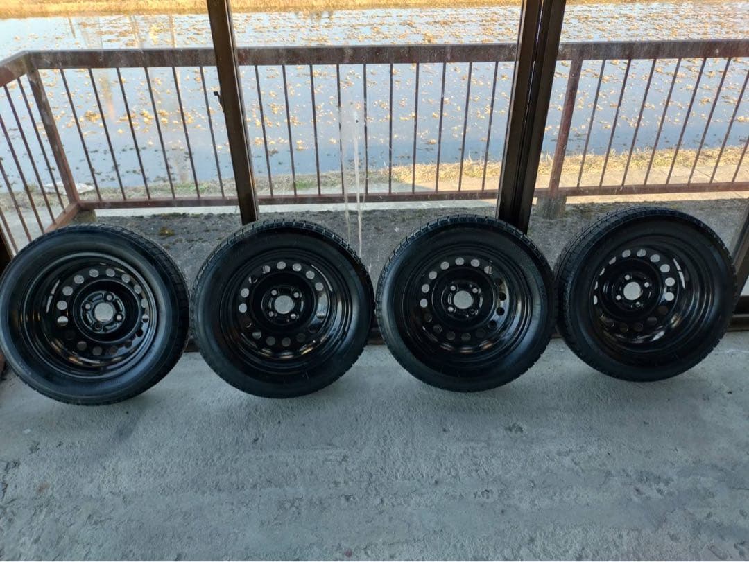 スバル　純正　ホイール　タイヤ　セット　14インチ　スタッドレス　スチール　中古