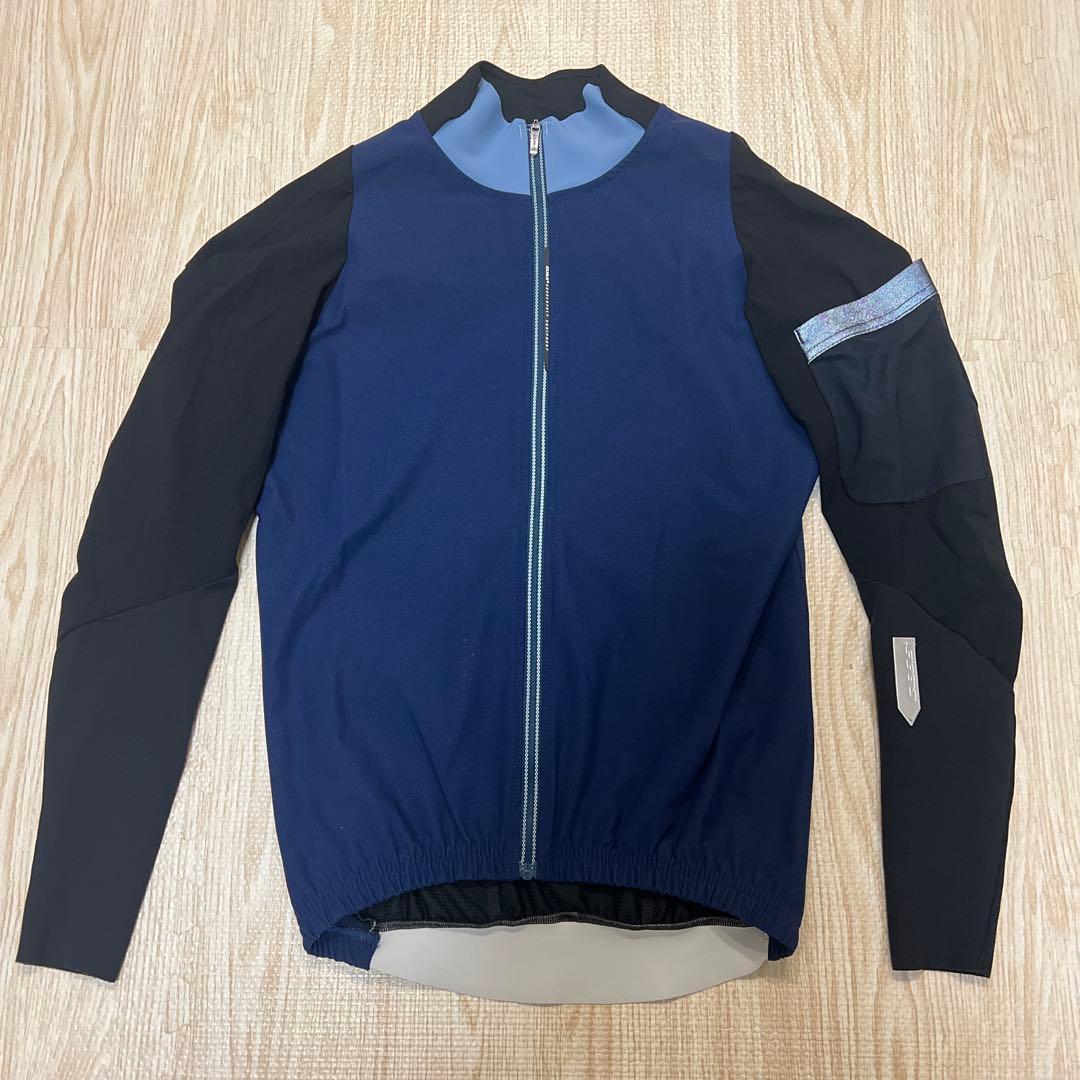 Q36.5 サイクルジャージ