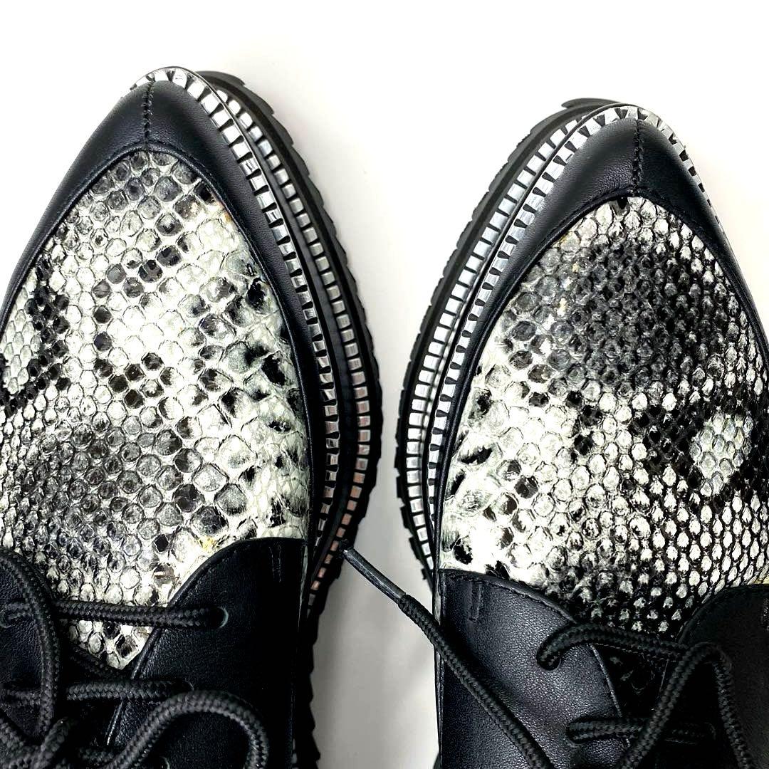 新品 未使用 ジェフリーキャンベル パイソン柄 レースアップシューズ 厚底靴