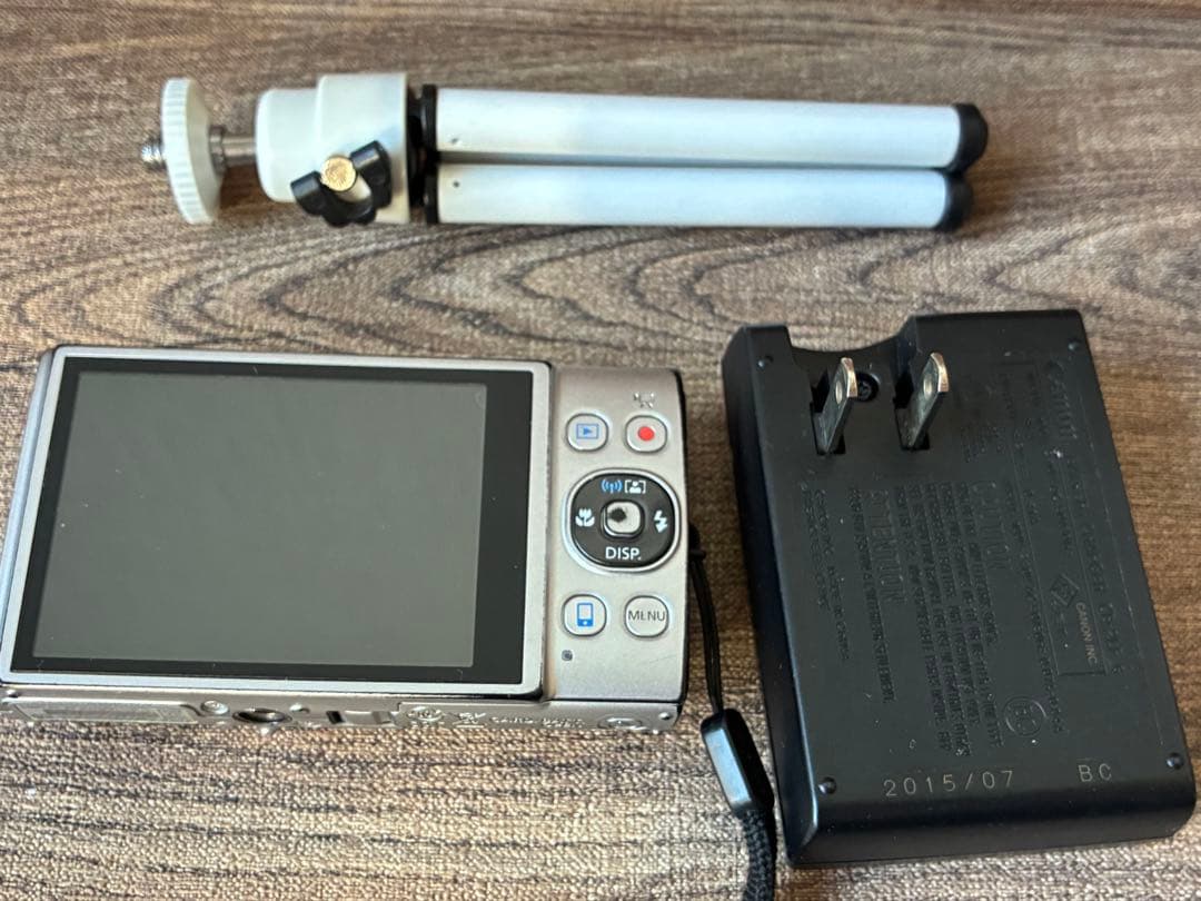 【動作確認済・美品】キヤノンCanon IXY 640 コンパクトデジタルカメラ