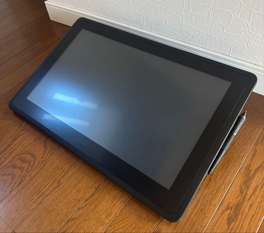 wacom cintiq 22 液晶ペンタブレット（Pro Pen 2付)