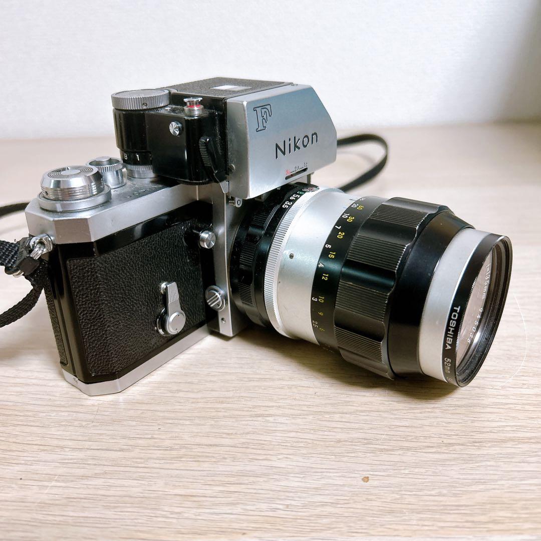 Nikon F フィルムカメラ + NIKKOR 135mm F3.5 レンズ付