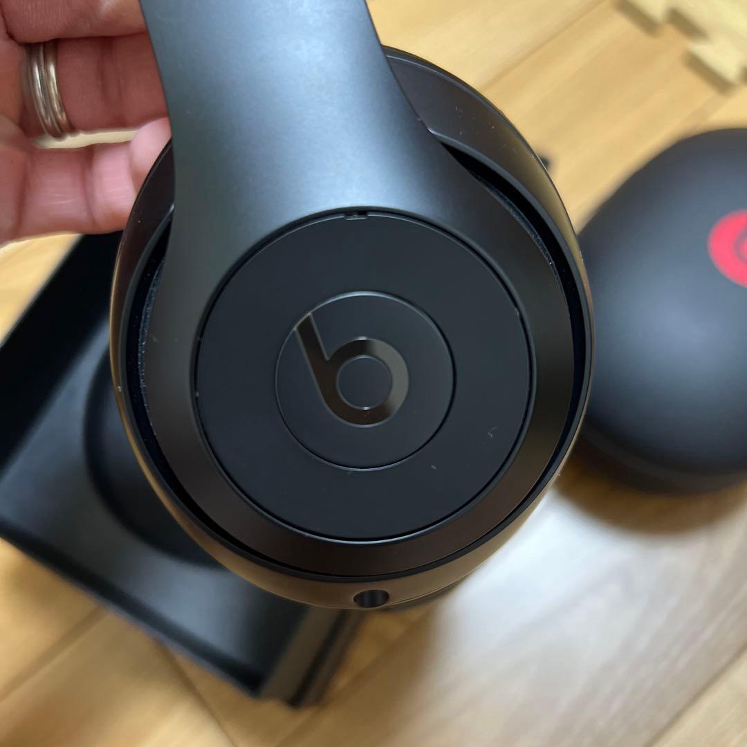 Beatsstudiowirelessヘッドフォン