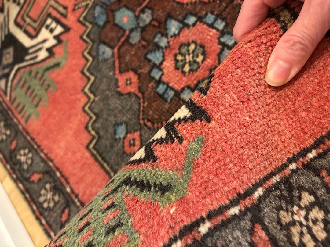 トライバルラグ・トルコヴィンテージラグ・ウール約53×106cm