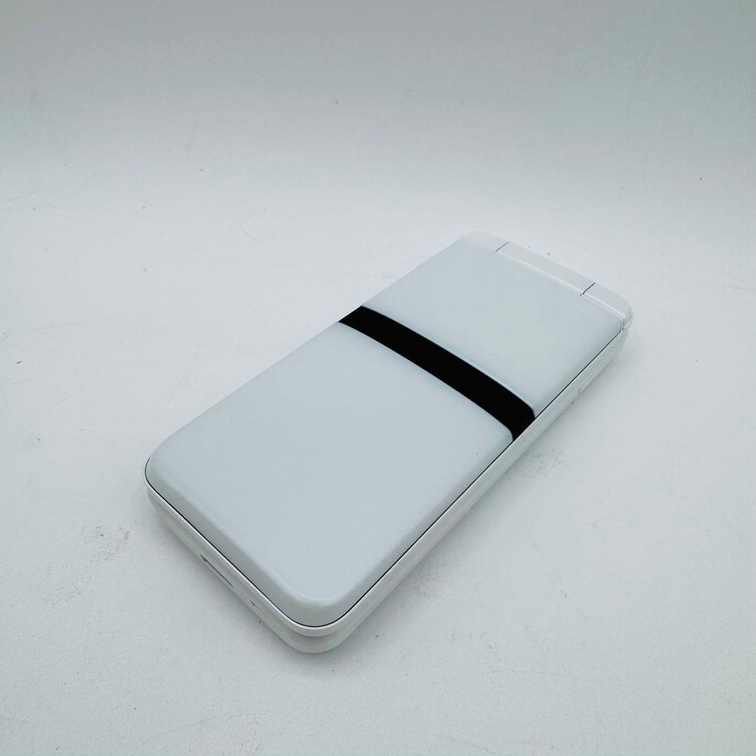 【極美品】docomo ドコモ DIGNO KY-42C ガラケー　ホワイト