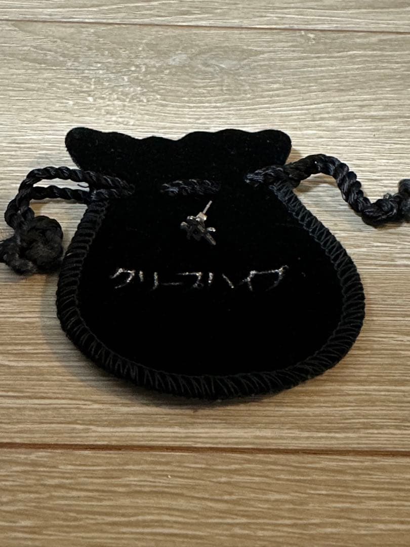 クリープハイプ　昔の女ピアス