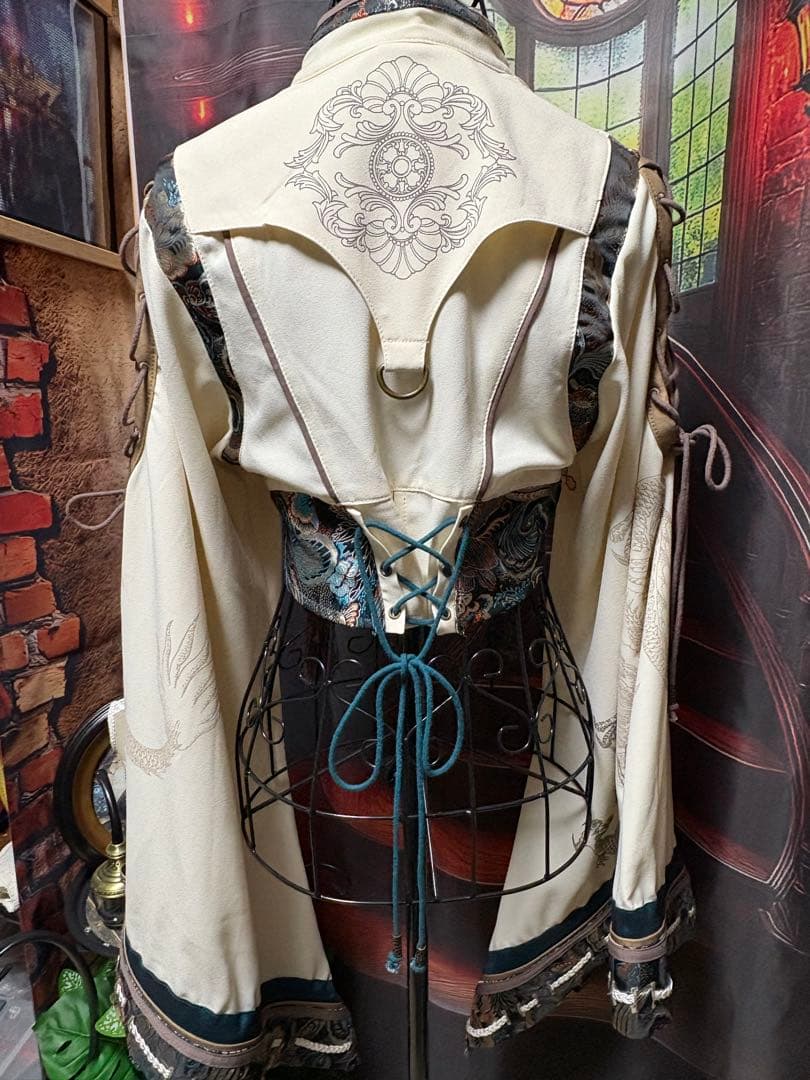 ozz　花鳥龍月ボレロ　ホワイト