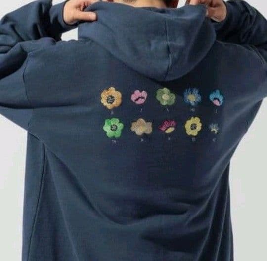 フラワープルオーバーフーディー ニコアンド nikoand ボーイフレンド L