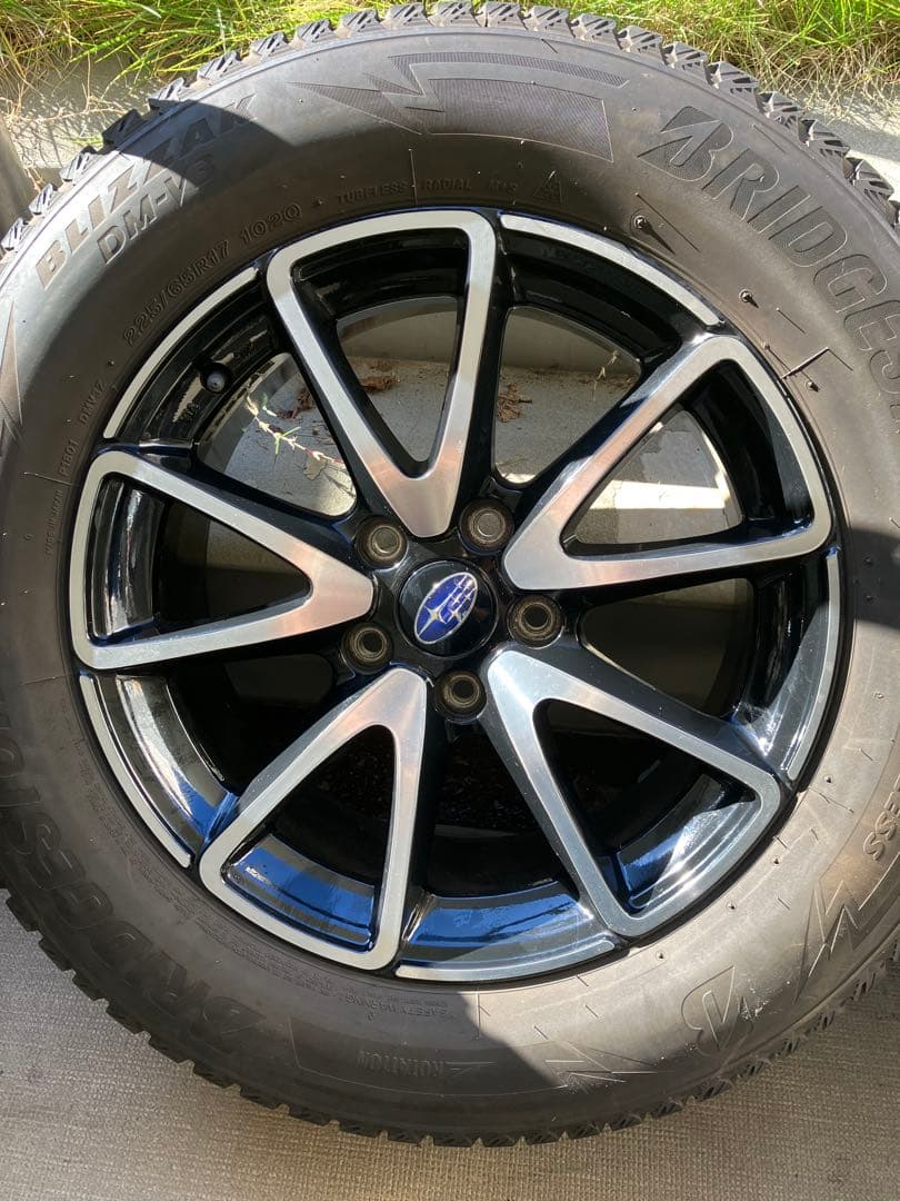 スバル純正ホイール225/65R 17【スタッドレスタイヤ付き】