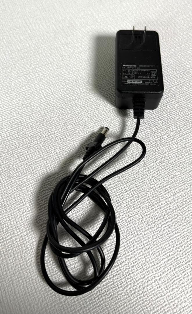 Panasonic　コードレススティッククリーナー　MC-PBU520J-N