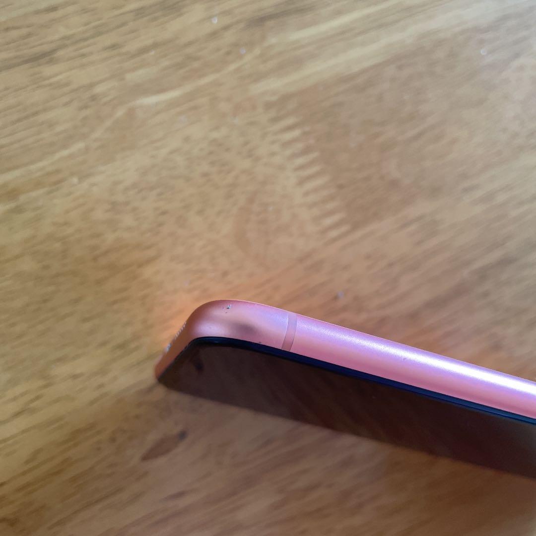 iPhone XR コーラル 128 GB SIMフリー