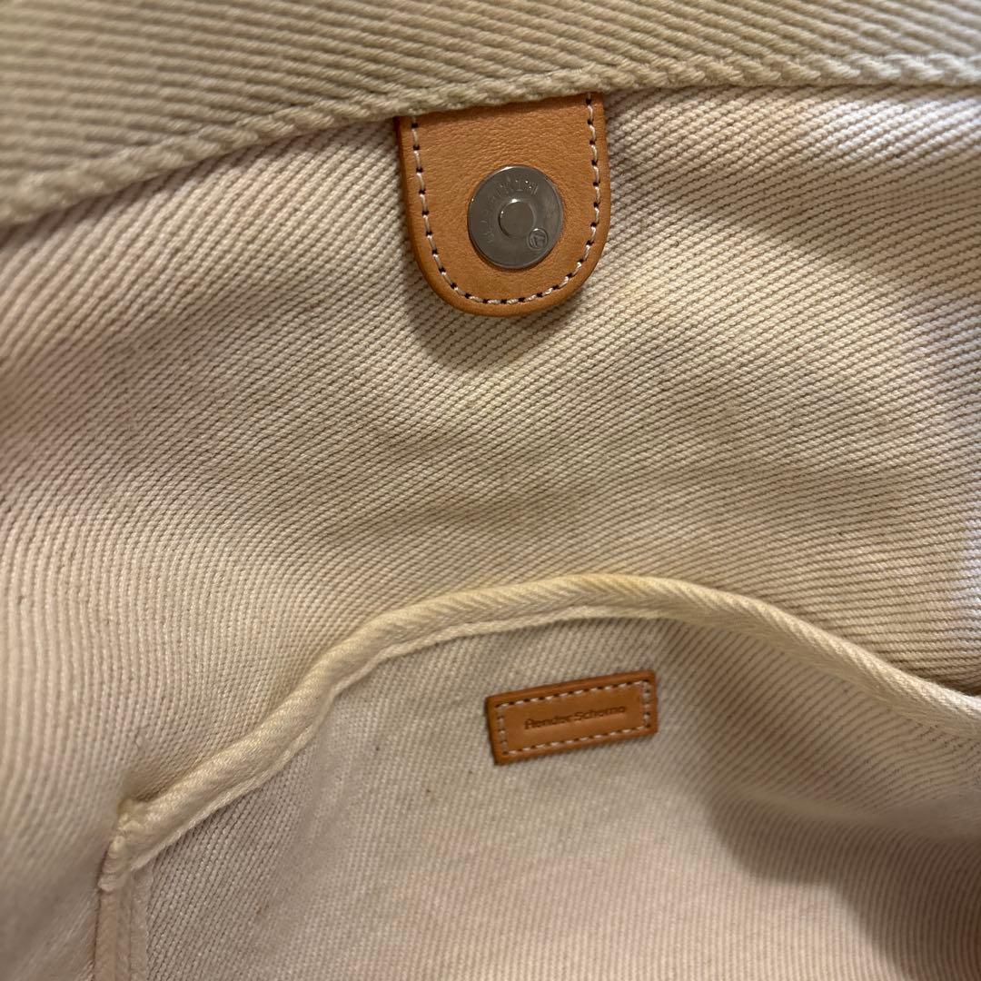 tender scheme ベージュ メッセンジャーバッグ