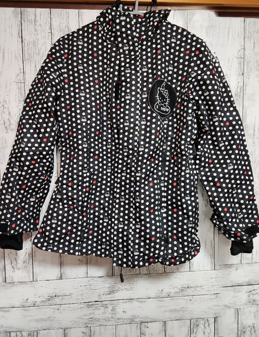 HELLO KITTY×エレファントスポーツ スノーボードウェア 上下セット