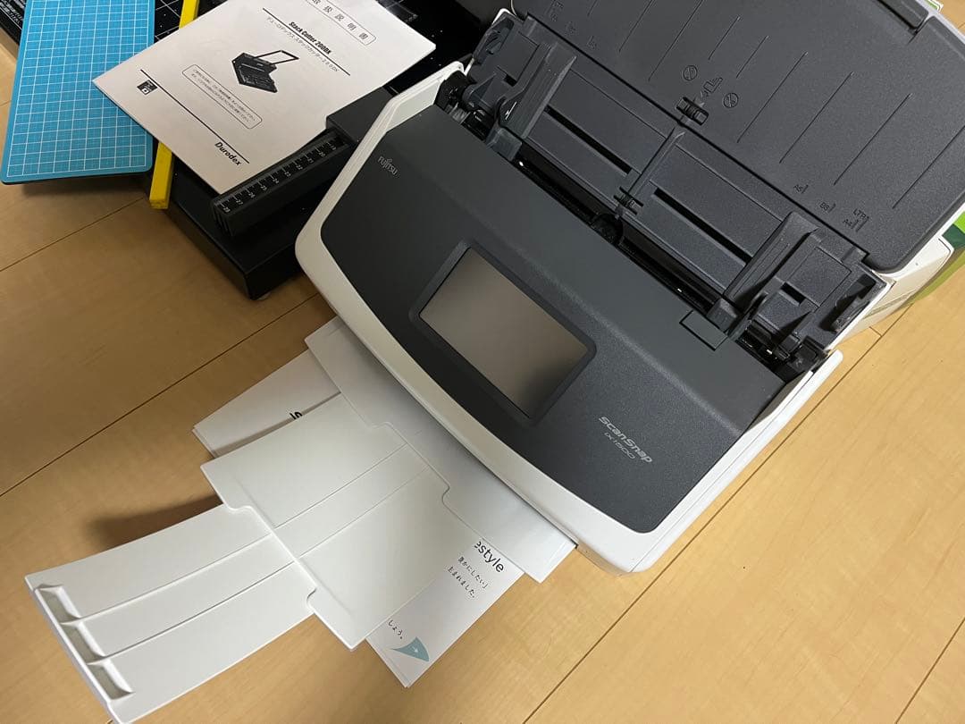 ム*ロ様 自炊セット　Scan Snap ix1500 Durodex 200