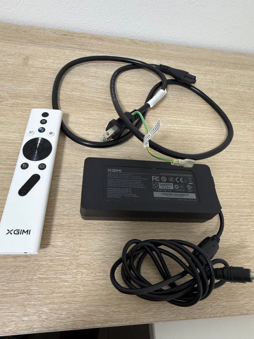 Harman Kardon プロジェクター 本体