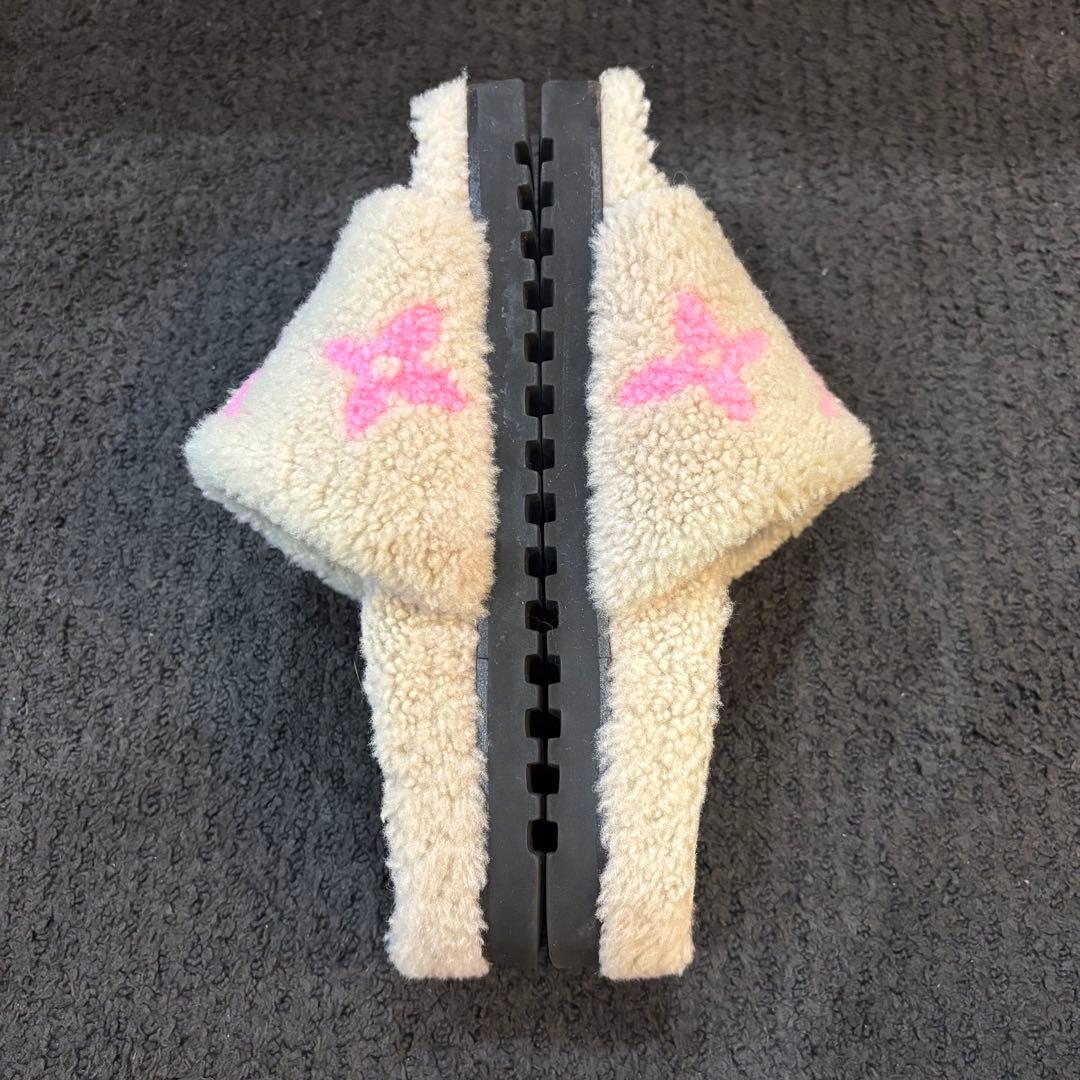 LOUIS VUITTON ルイヴィトン モノグラム フラット ミュール サンダ