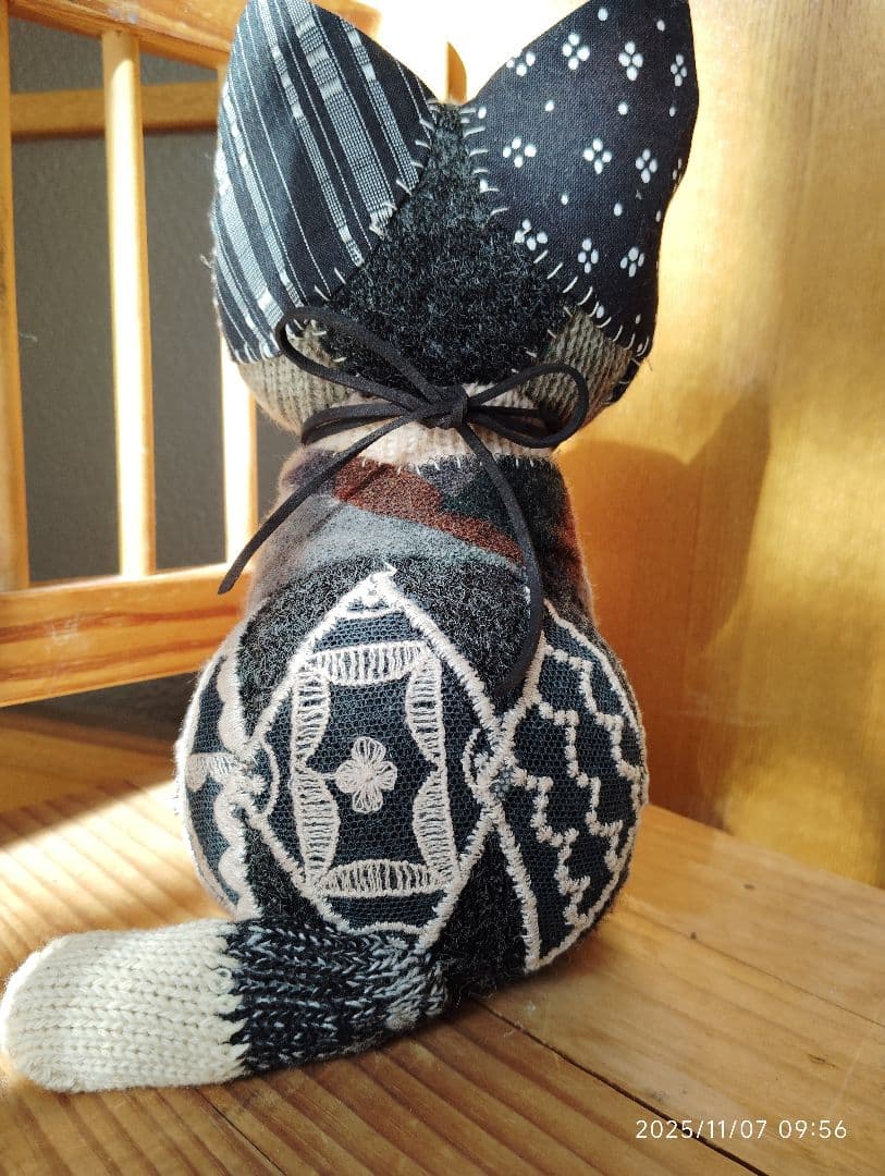 25.N2 タキシードにゃんこ