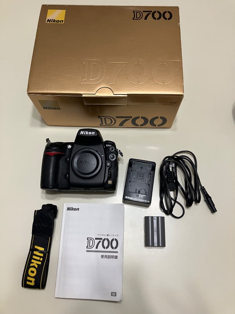 Nikon D700 デジタル一眼レフカメラ