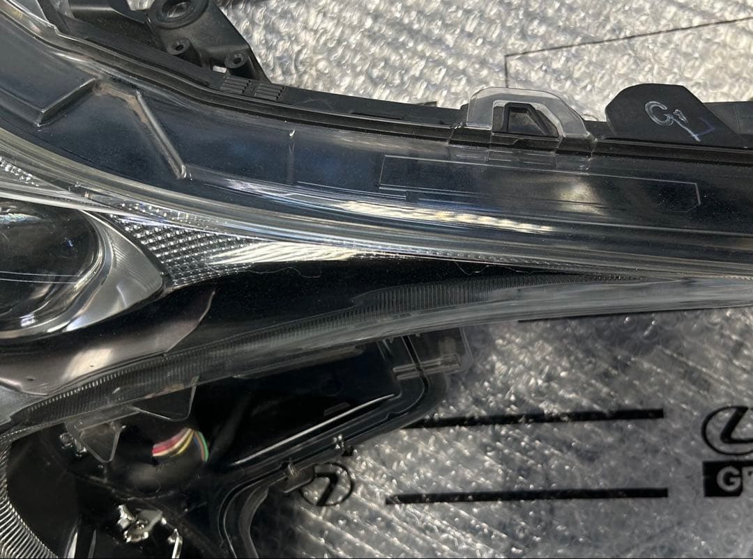 トヨタ 50プリウス zvw50 前期 ヘッドライト 運転席側 右側