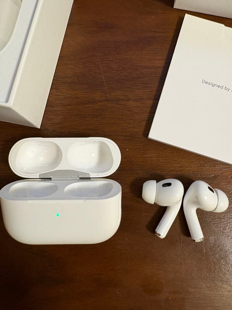 【アップル正規品】AirPods Pro 第二世代　イヤホン不調