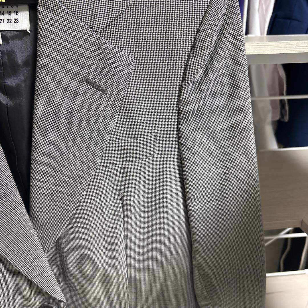 メゾンマルジェラ　グレー　スーツ　セットアップ