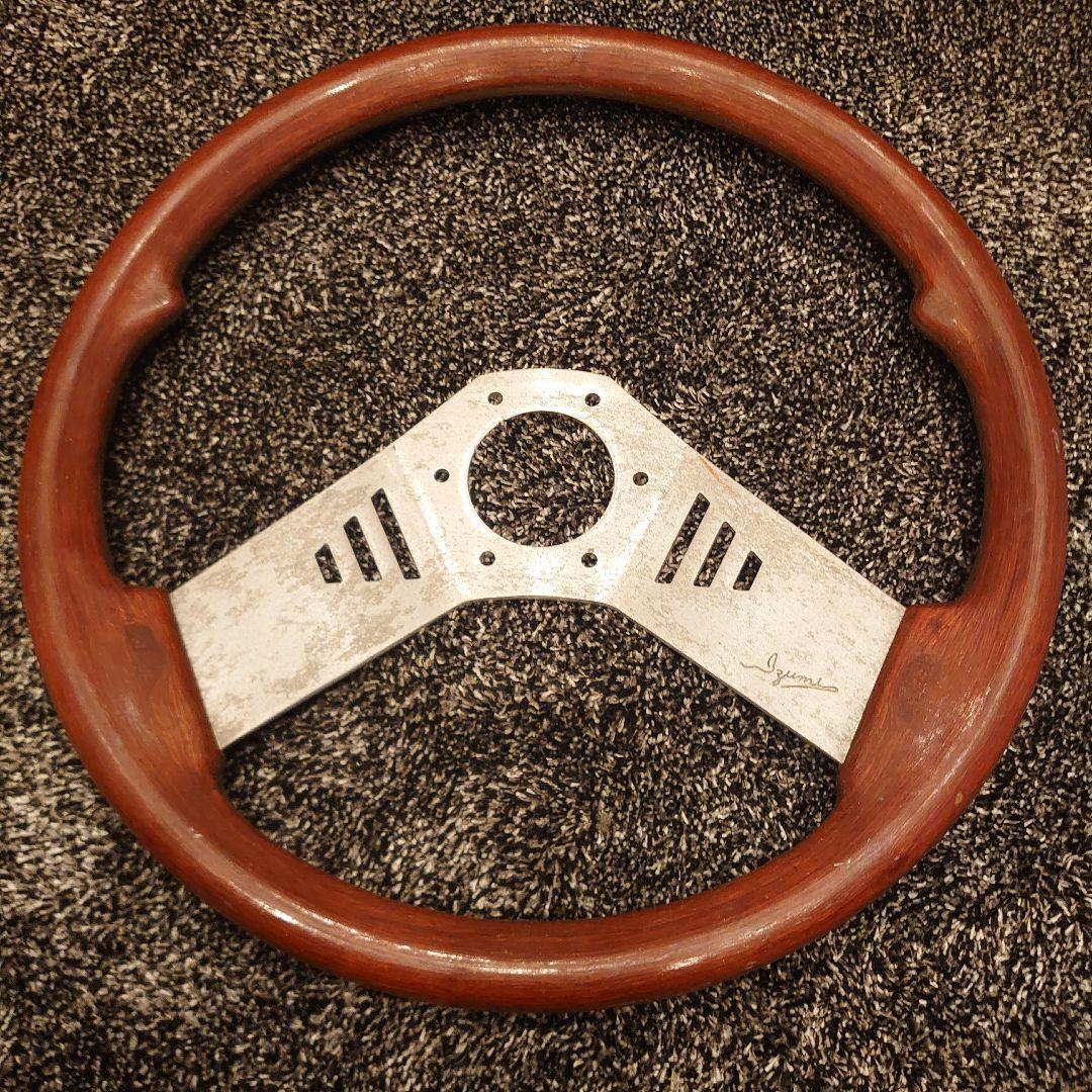 イズミ ステアリング