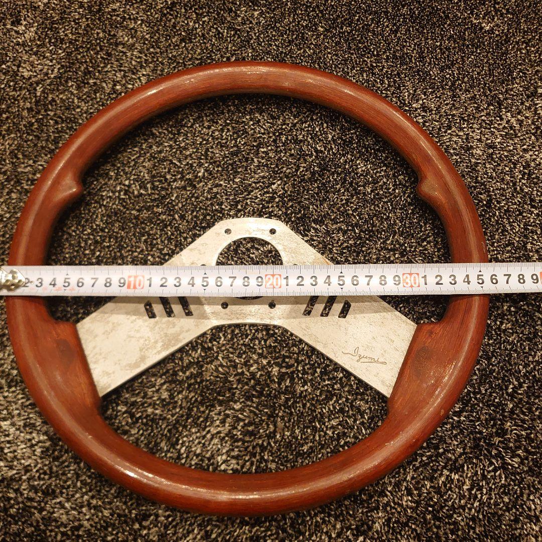 イズミ ステアリング