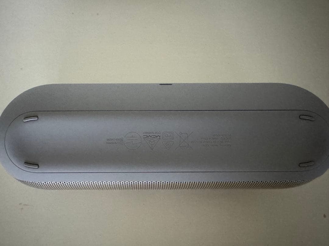 Beats Pill　ワイヤレススピーカー シャンパンゴールド