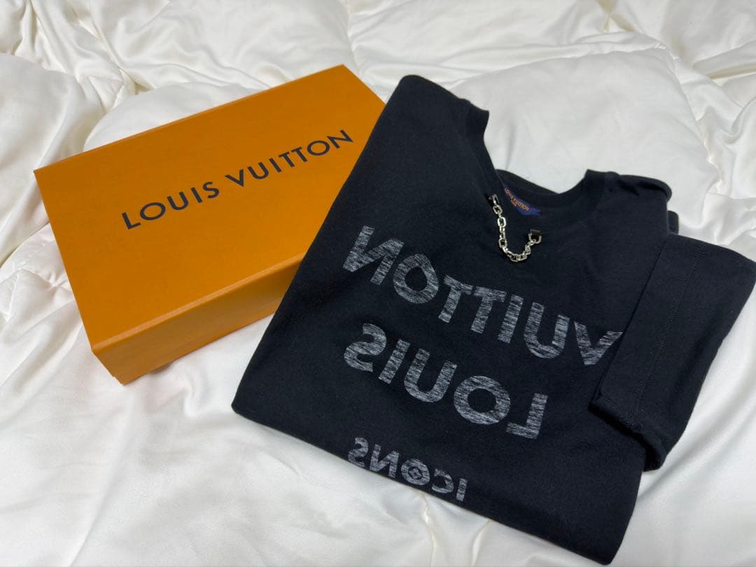 【1/4まで】LOUIS VUITTON 反転ロゴ Tシャツ 半袖 ブラック