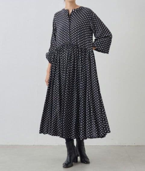 美品✨️BEARDSLEY ドットギャザーワンピース　サイズ0