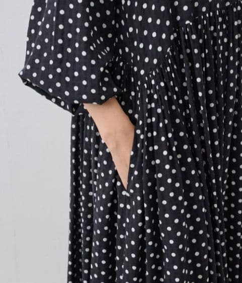 美品✨️BEARDSLEY ドットギャザーワンピース　サイズ0