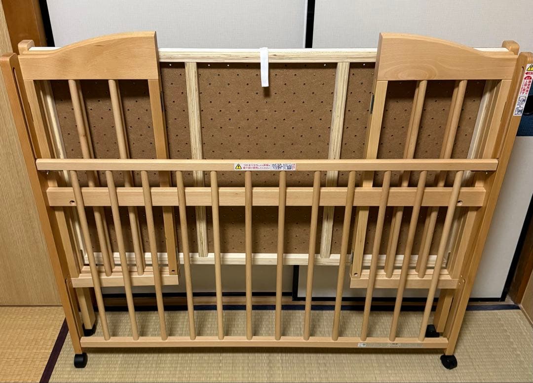 スリーピー　「パル」　カラー : ナチュラル　日本製　ベビーベッド　石崎家具