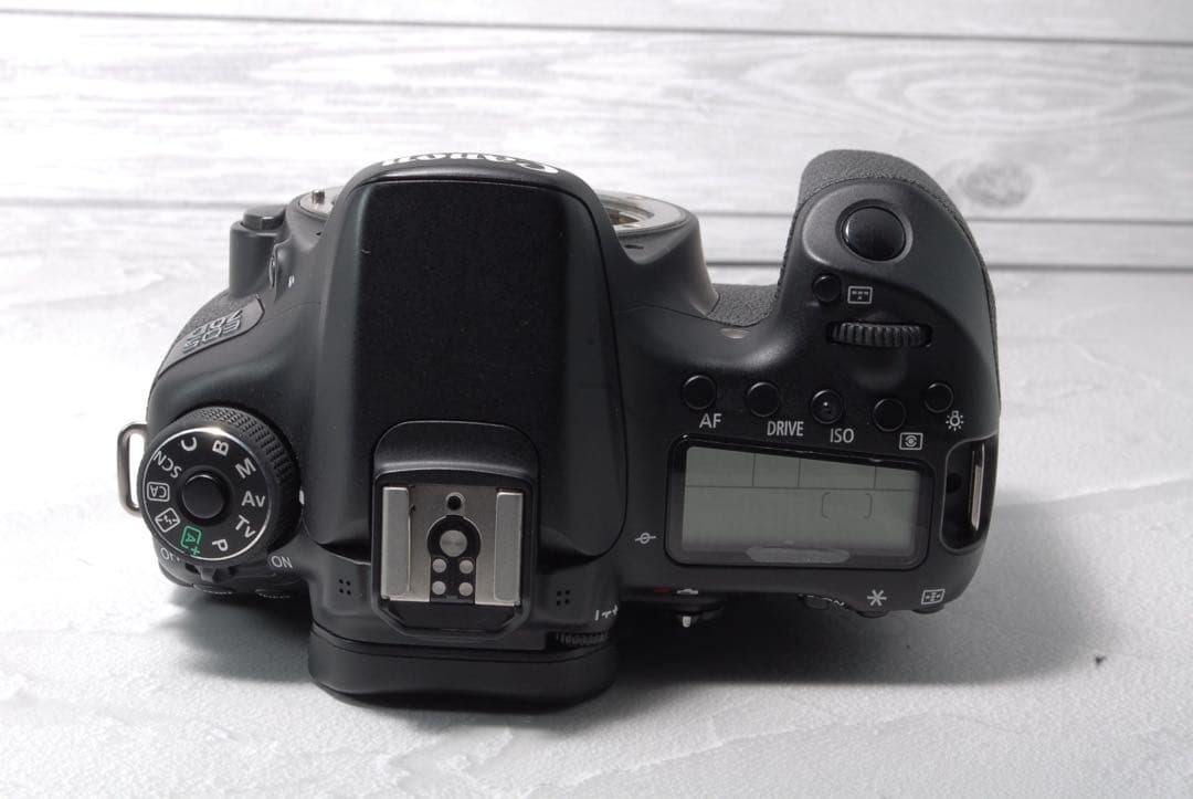 Canon EOS 70D ダブルレンズキット Wi-Fi搭載 スマホ転送OK