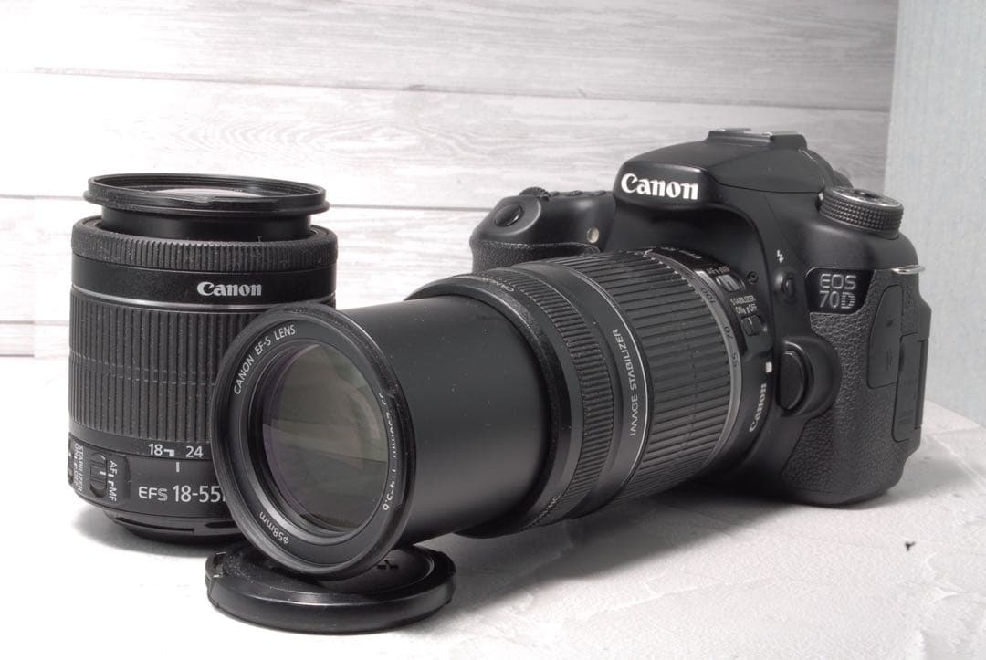 Canon EOS 70D ダブルレンズキット Wi-Fi搭載 スマホ転送OK