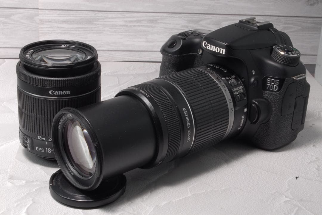 Canon EOS 70D ダブルレンズキット Wi-Fi搭載 スマホ転送OK