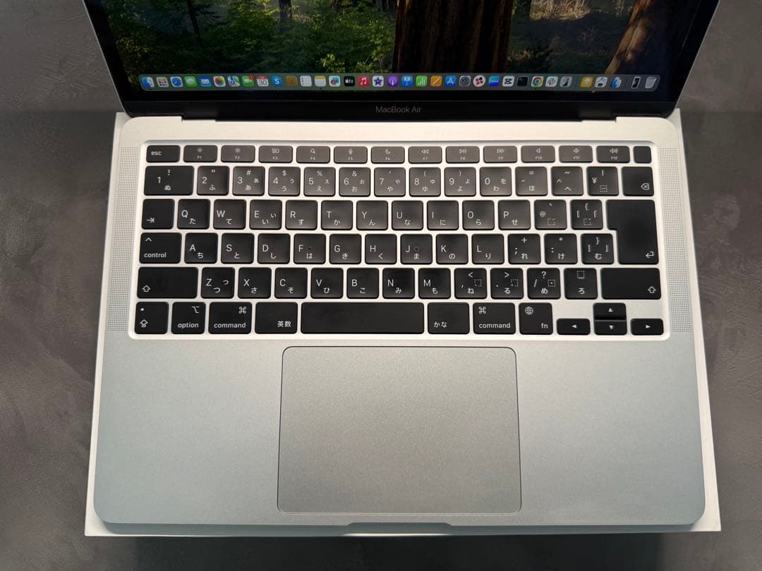【美品】MacBook Air M1シルバー