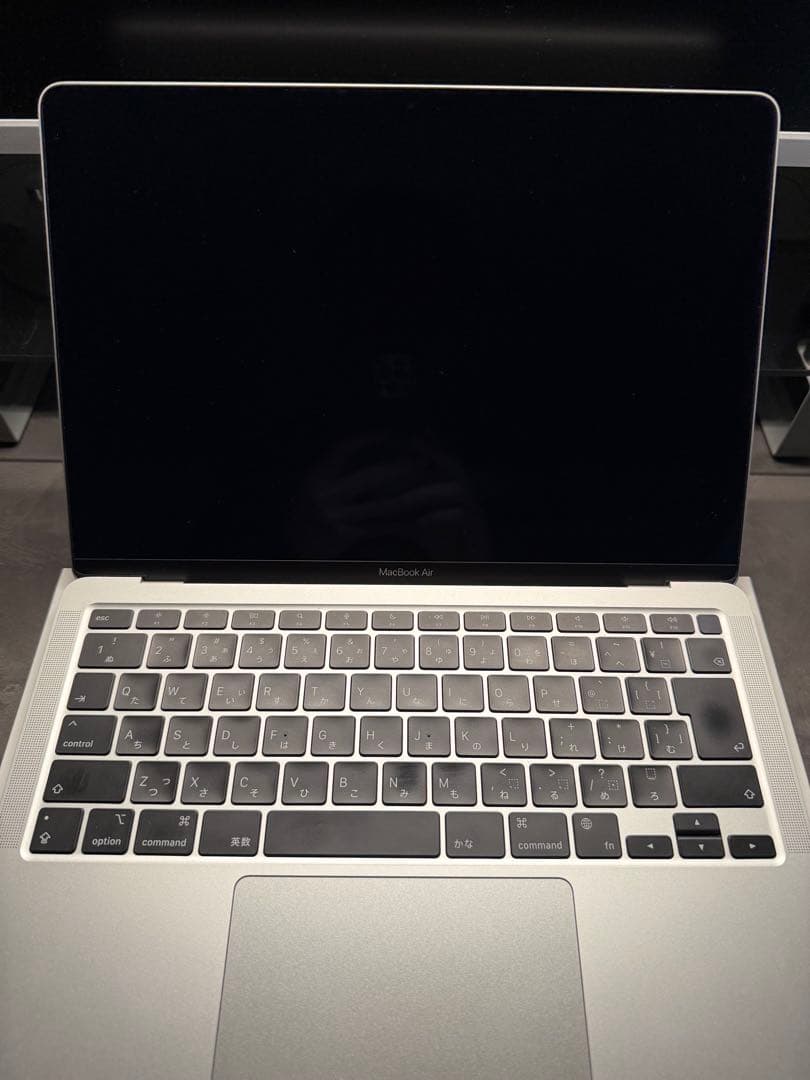 【美品】MacBook Air M1シルバー